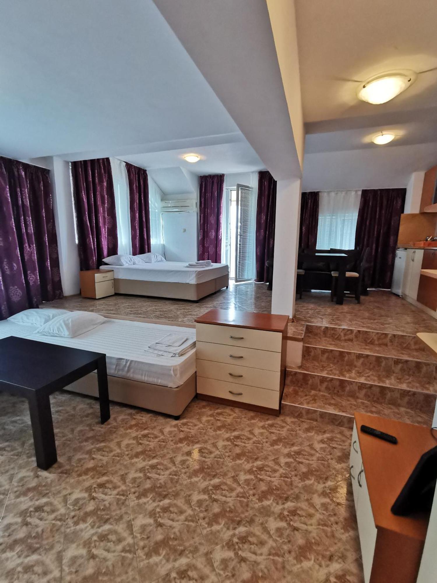 Jelezchevi Guest Rooms Primorsko Exterior photo